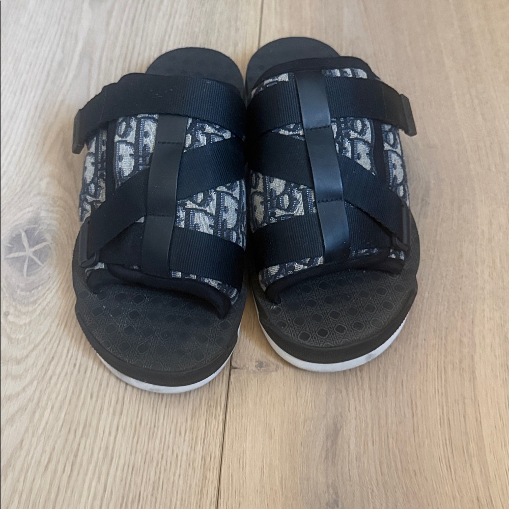 Dior Alpha Sandals - Picture 2 of 5